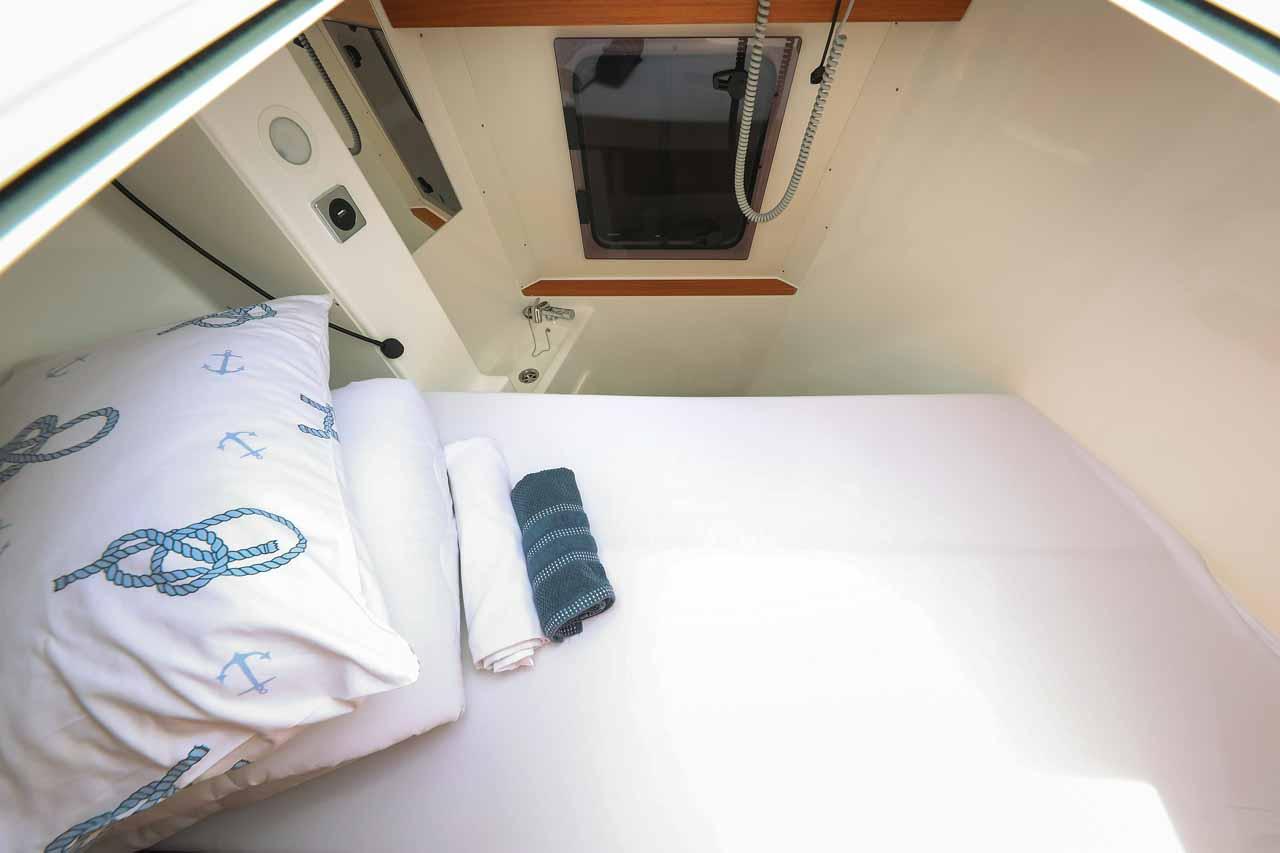 Dufour 530 - 5 + 1 cab., picture 6