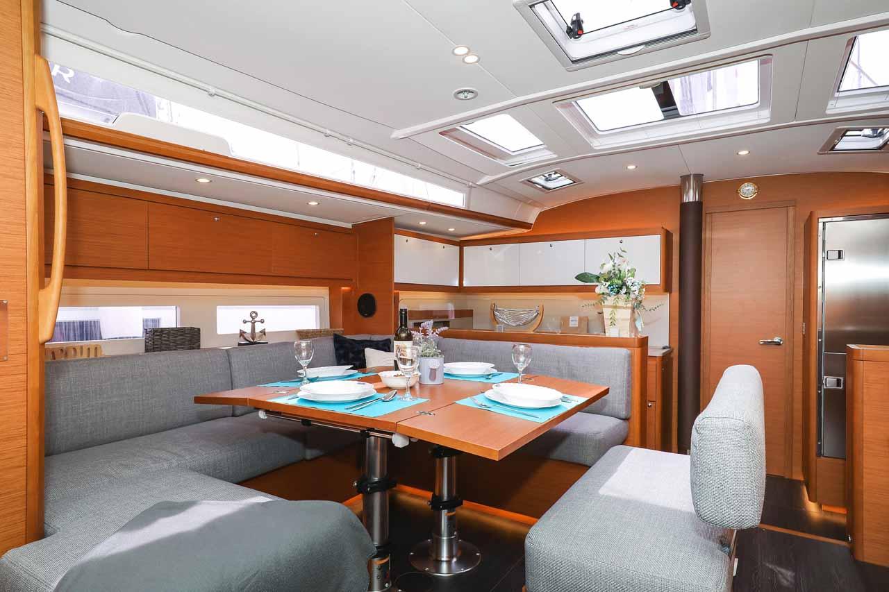 Dufour 530 - 5 + 1 cab., picture 13
