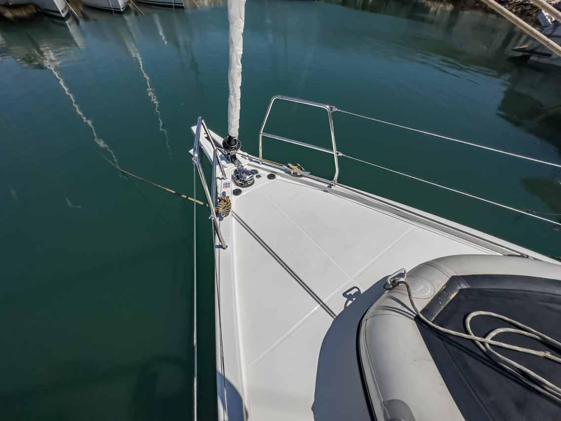 Dufour 37 - 3 cab., picture 5