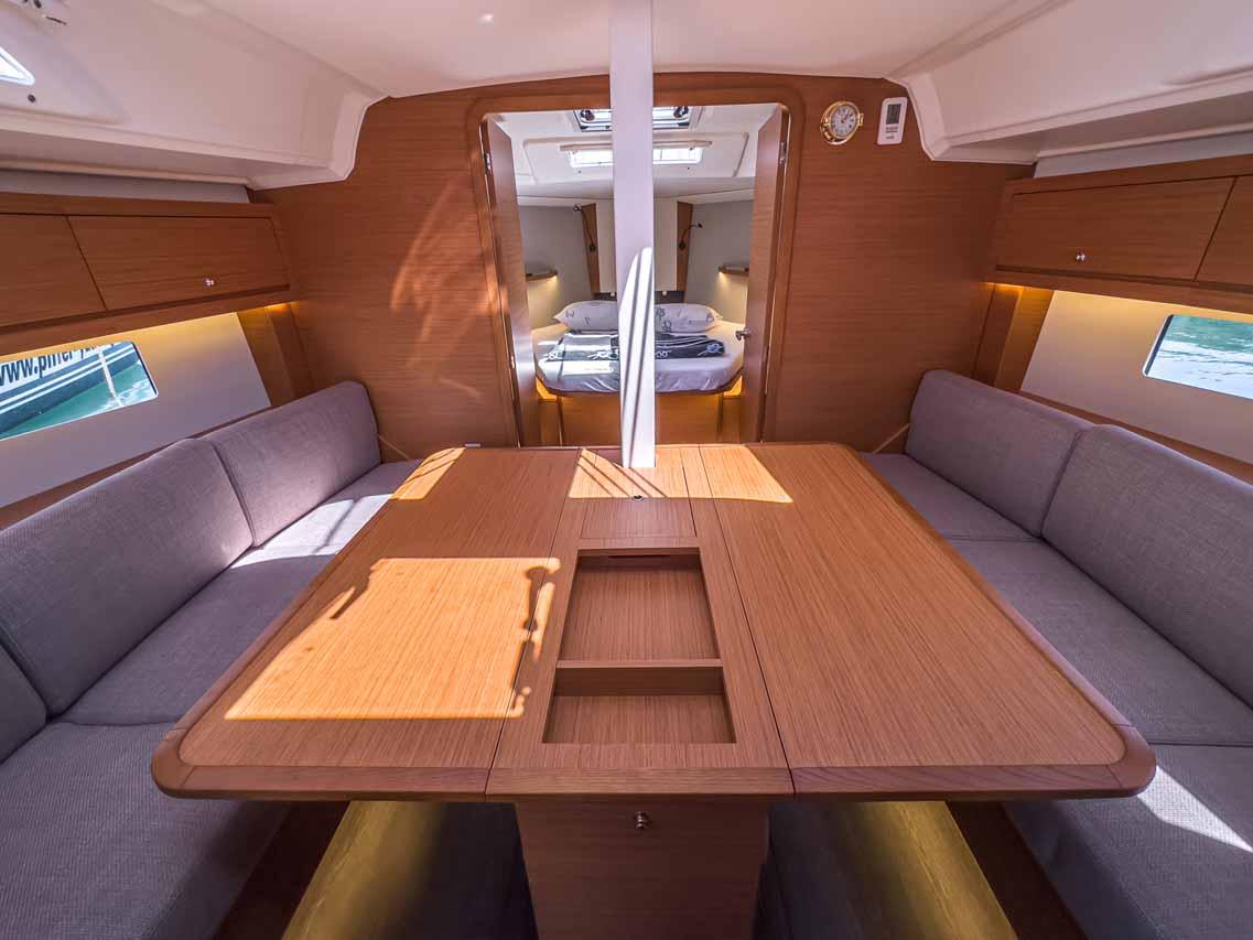 Dufour 37 - 3 cab., picture 15