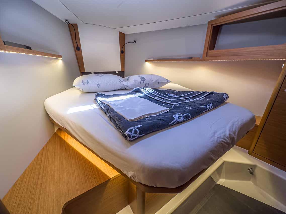 Dufour 37 - 3 cab., picture 18