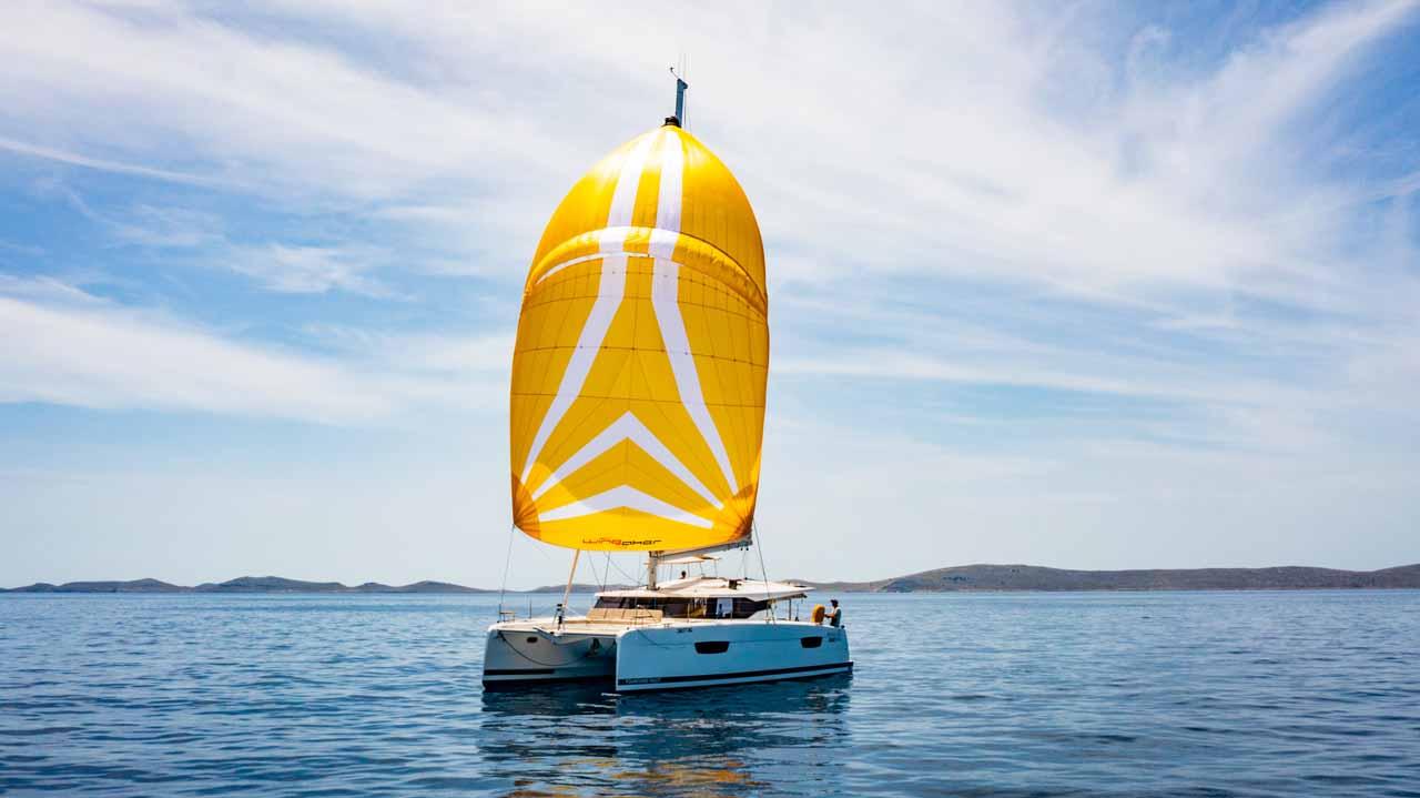 Fountaine Pajot Astrea 42 - 4 + 2 cab., picture 1