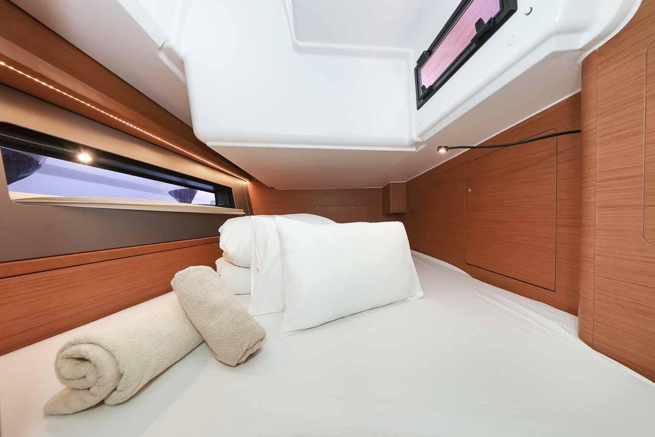 Dufour 41 - 3 cab., picture 23