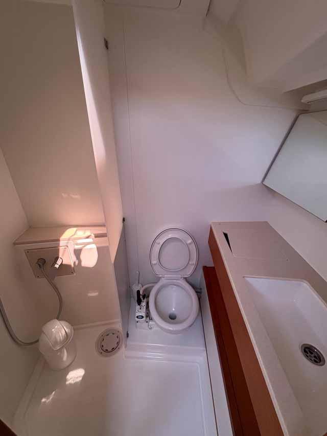 Dufour 41 - 3 cab., picture 9