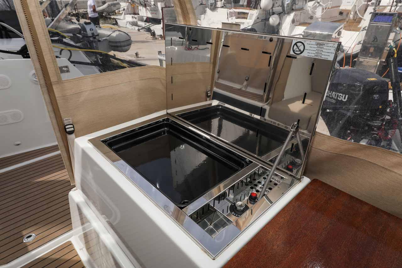 Fountaine Pajot Astrea 42 - 4 + 2 cab., picture 11