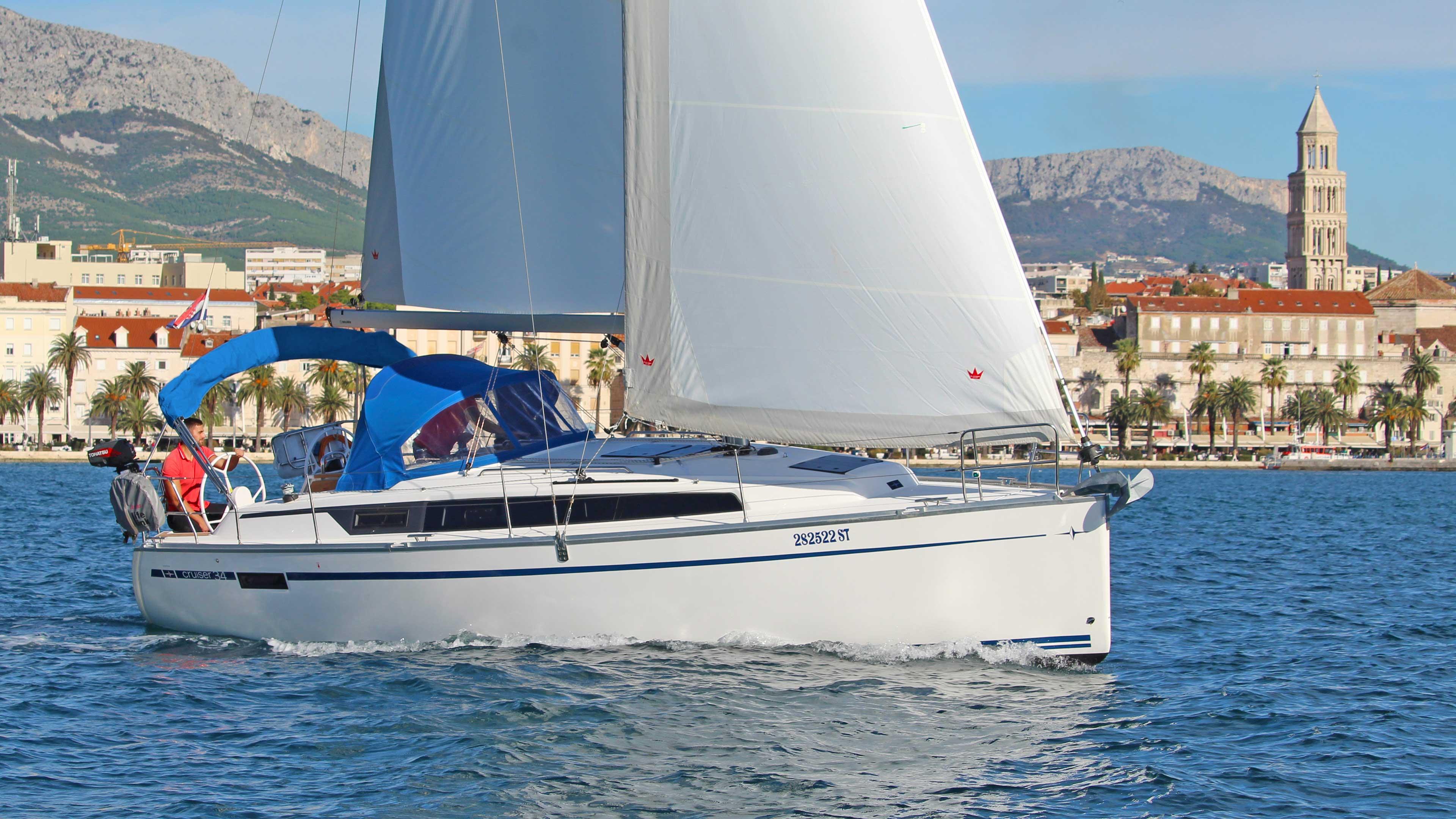 Bavaria Cruiser 34, picture 7