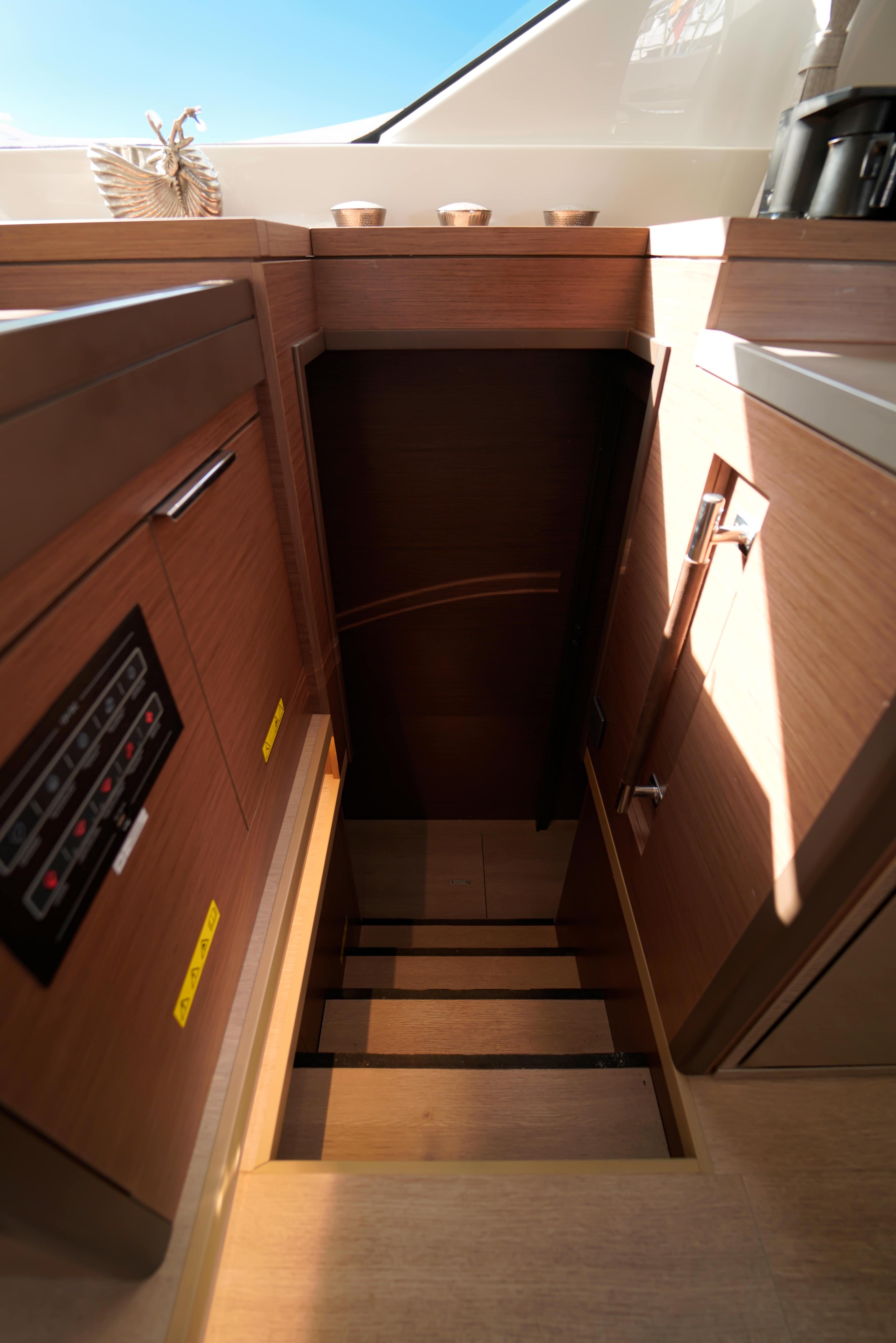 Lagoon 50 - 6 + 2 cab., picture 7