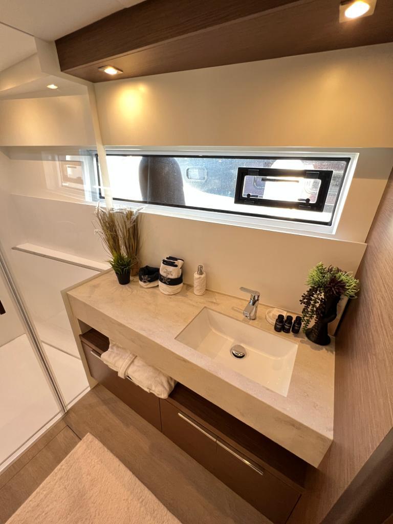 Lagoon 50 OW - 4 + 1 cab., picture 13