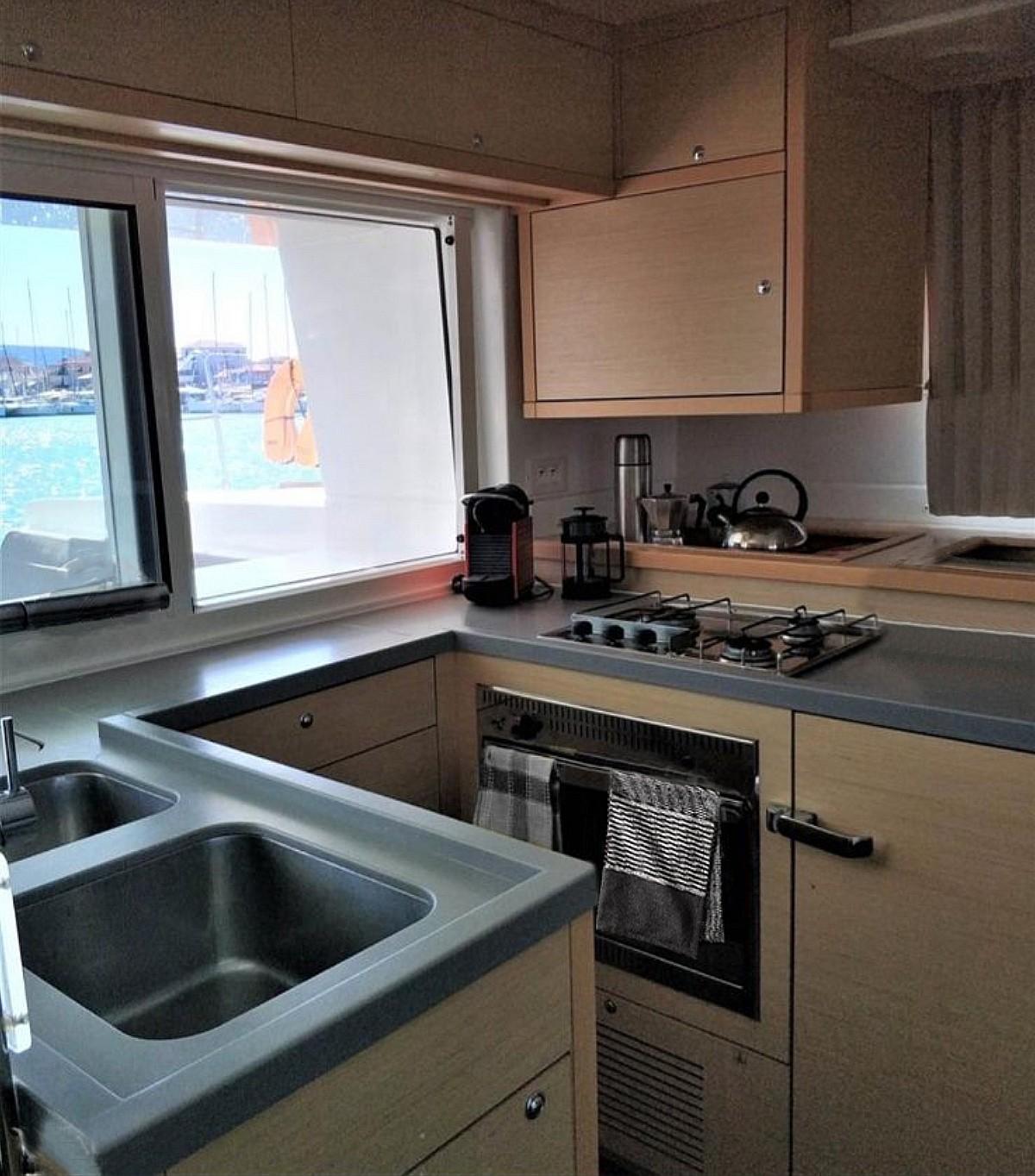 Lagoon 450 F - 4 + 2 cab., picture 10