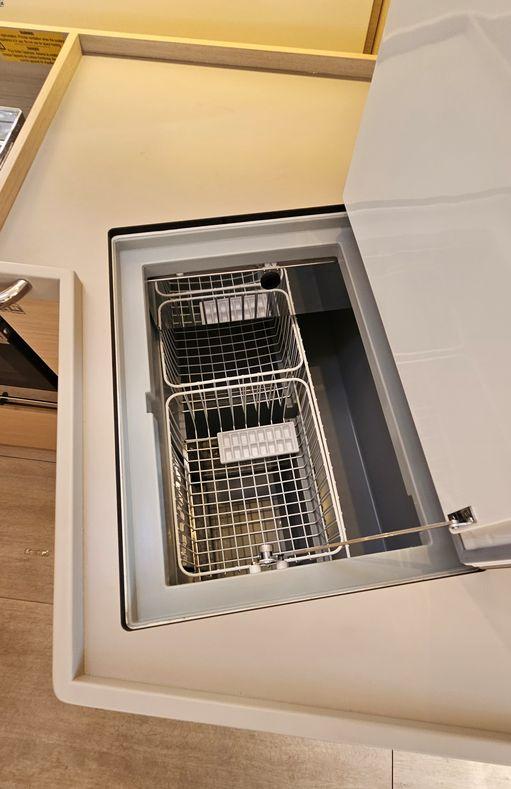 Oceanis 40.1, picture 19