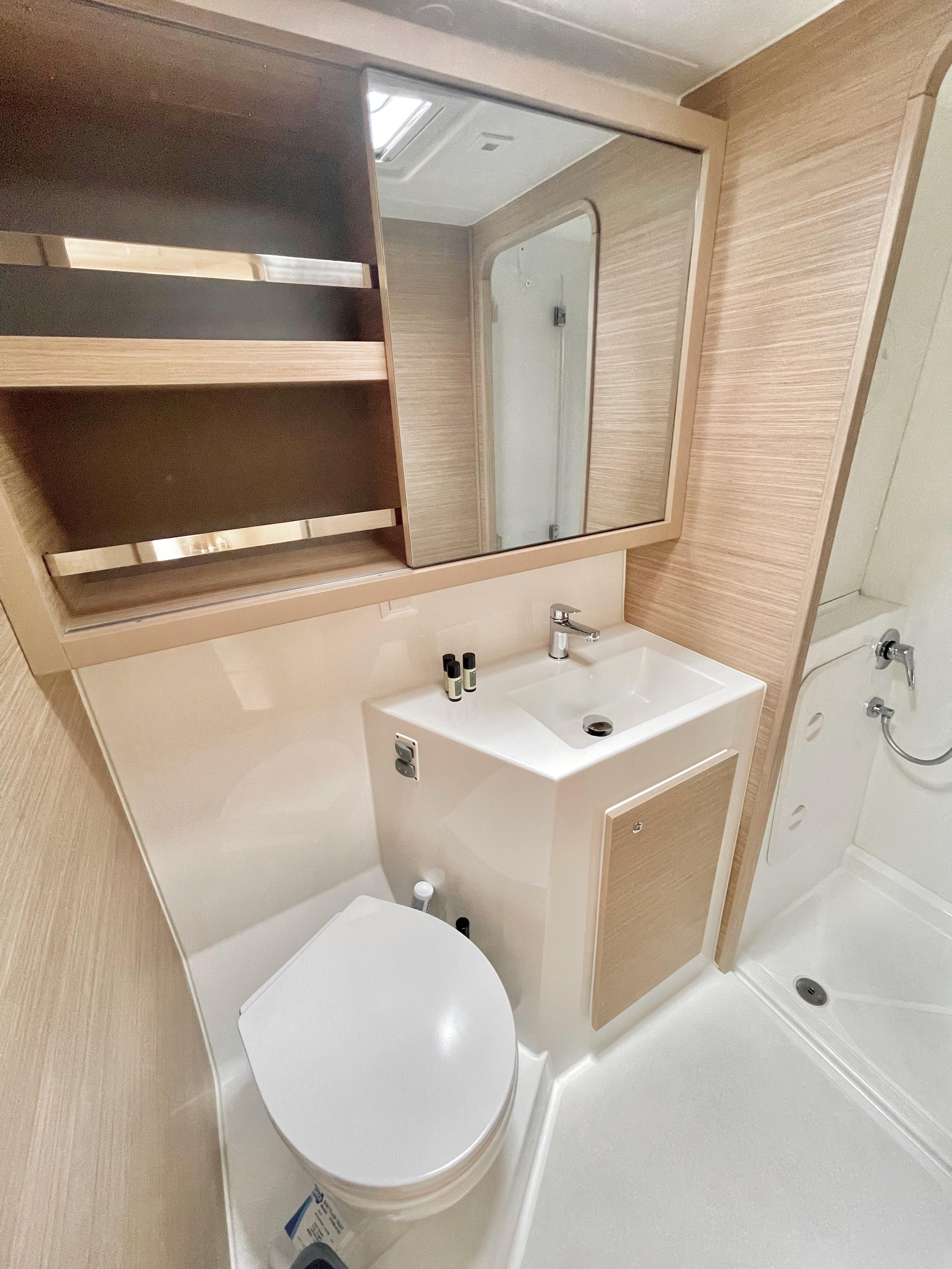 Lagoon 42 - 4 + 1 cab., picture 29