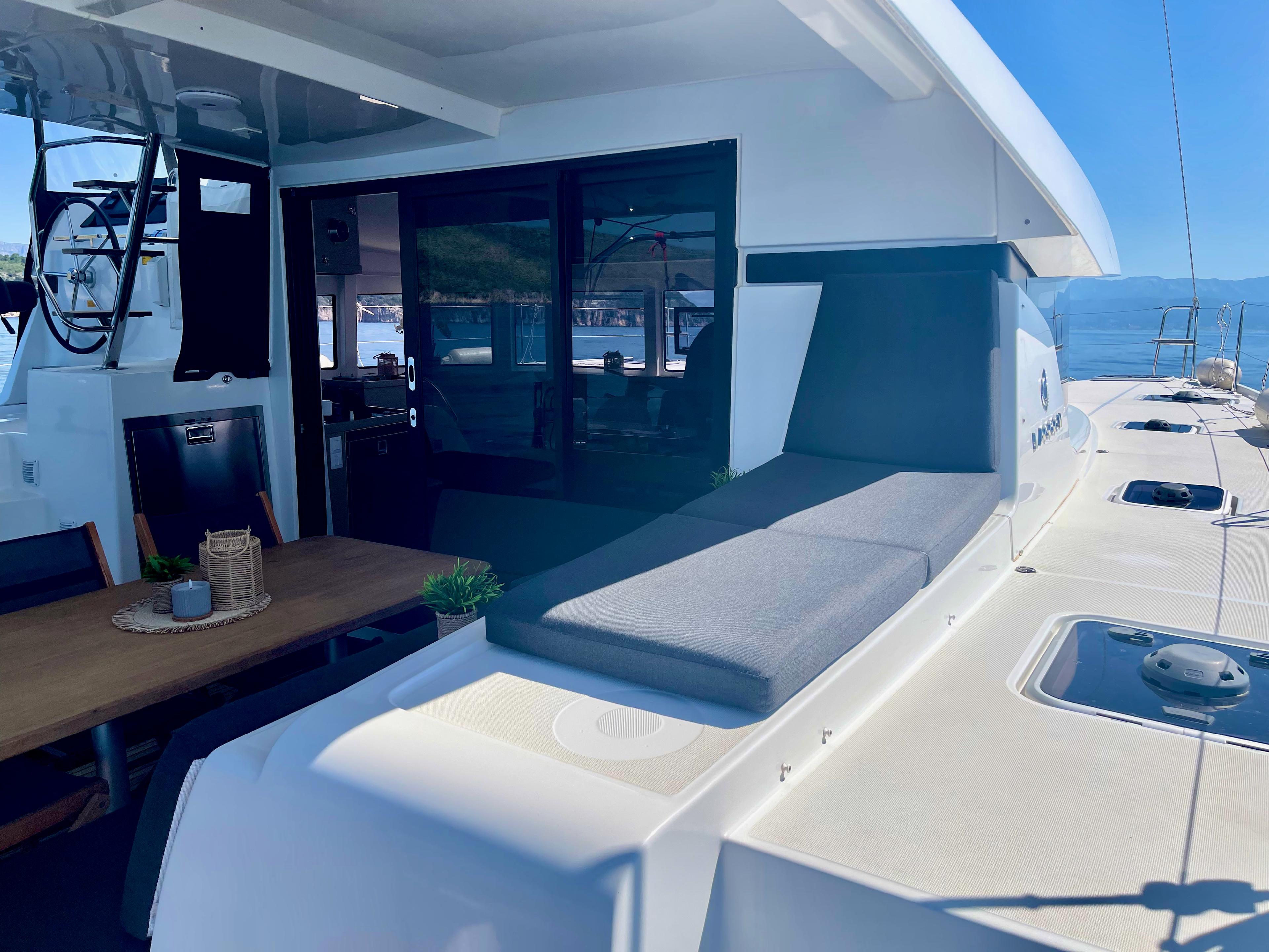 Lagoon 42 - 4 + 1 cab., picture 8