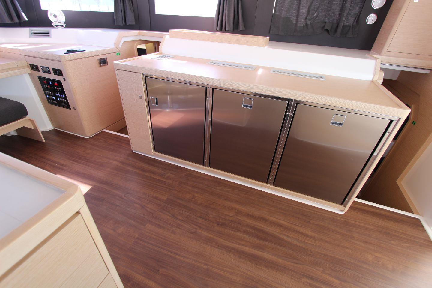 Dufour 48 Catamaran - 5 + 1 cab., picture 14