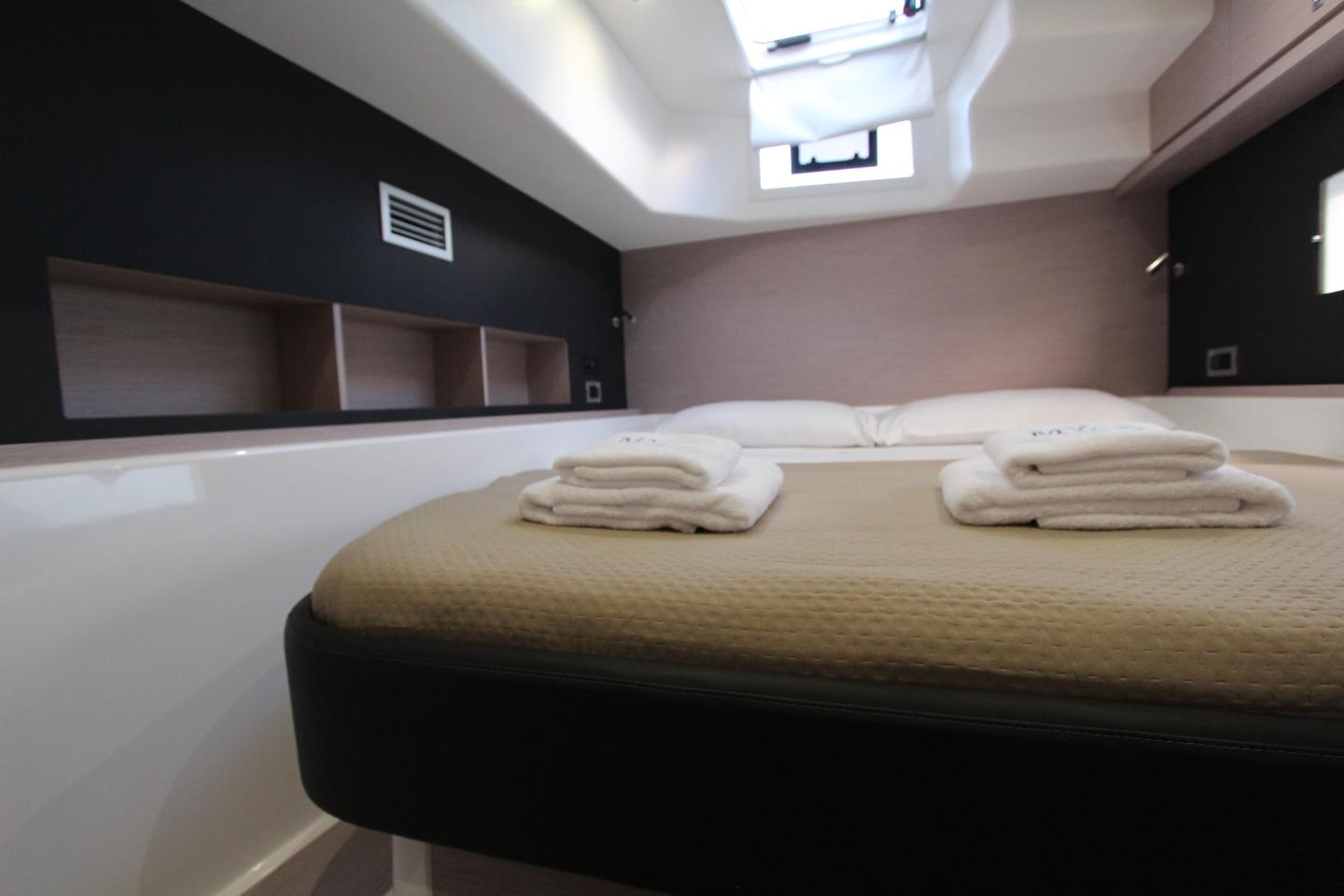 Dufour 48 Catamaran - 5 + 1 cab., picture 20