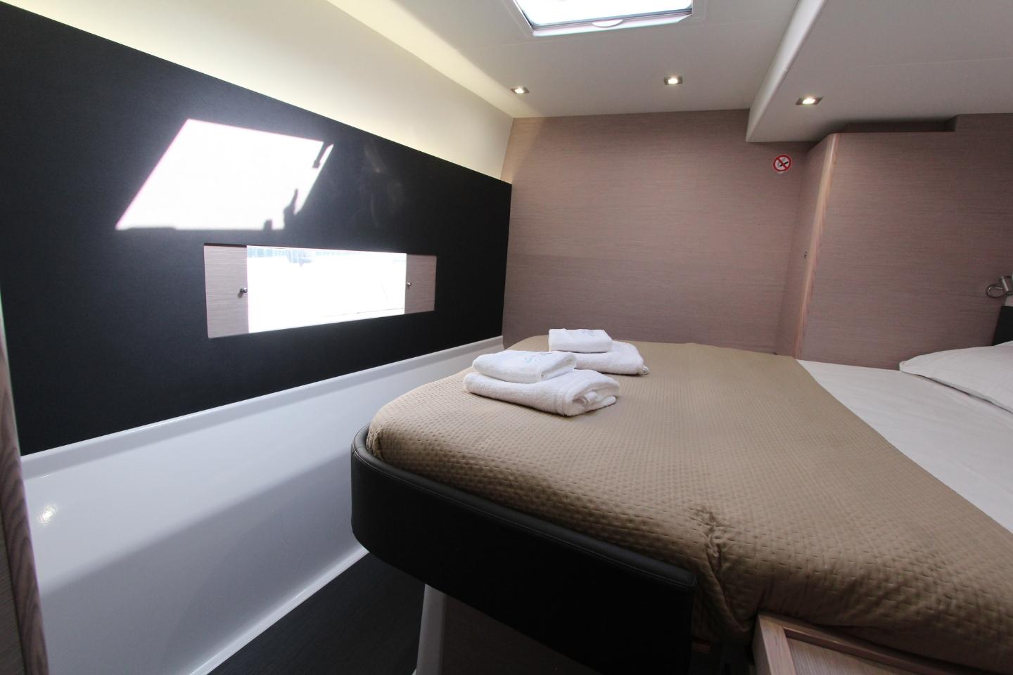 Dufour 48 Catamaran - 5 + 1 cab., picture 18