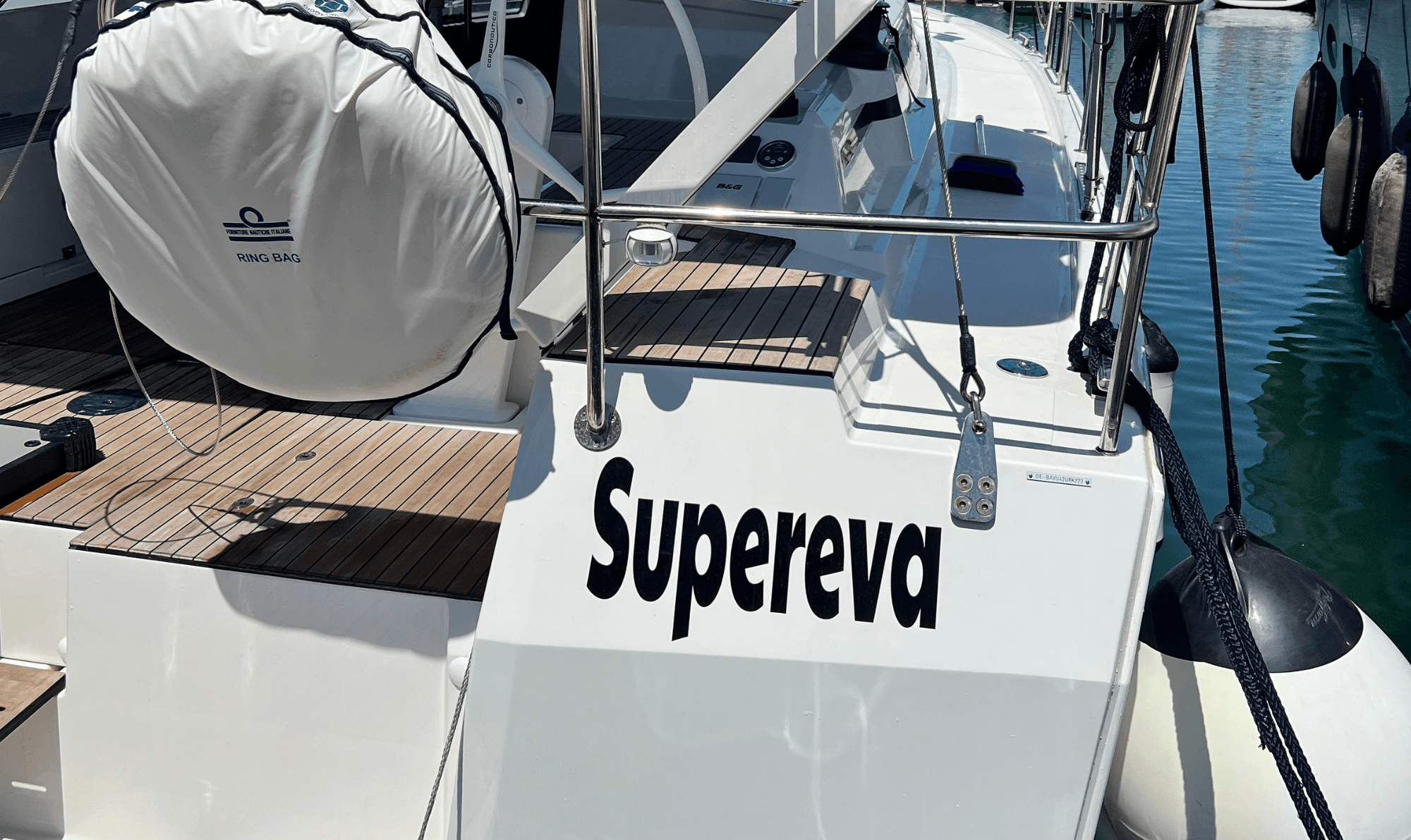 Bavaria C42, picture 6