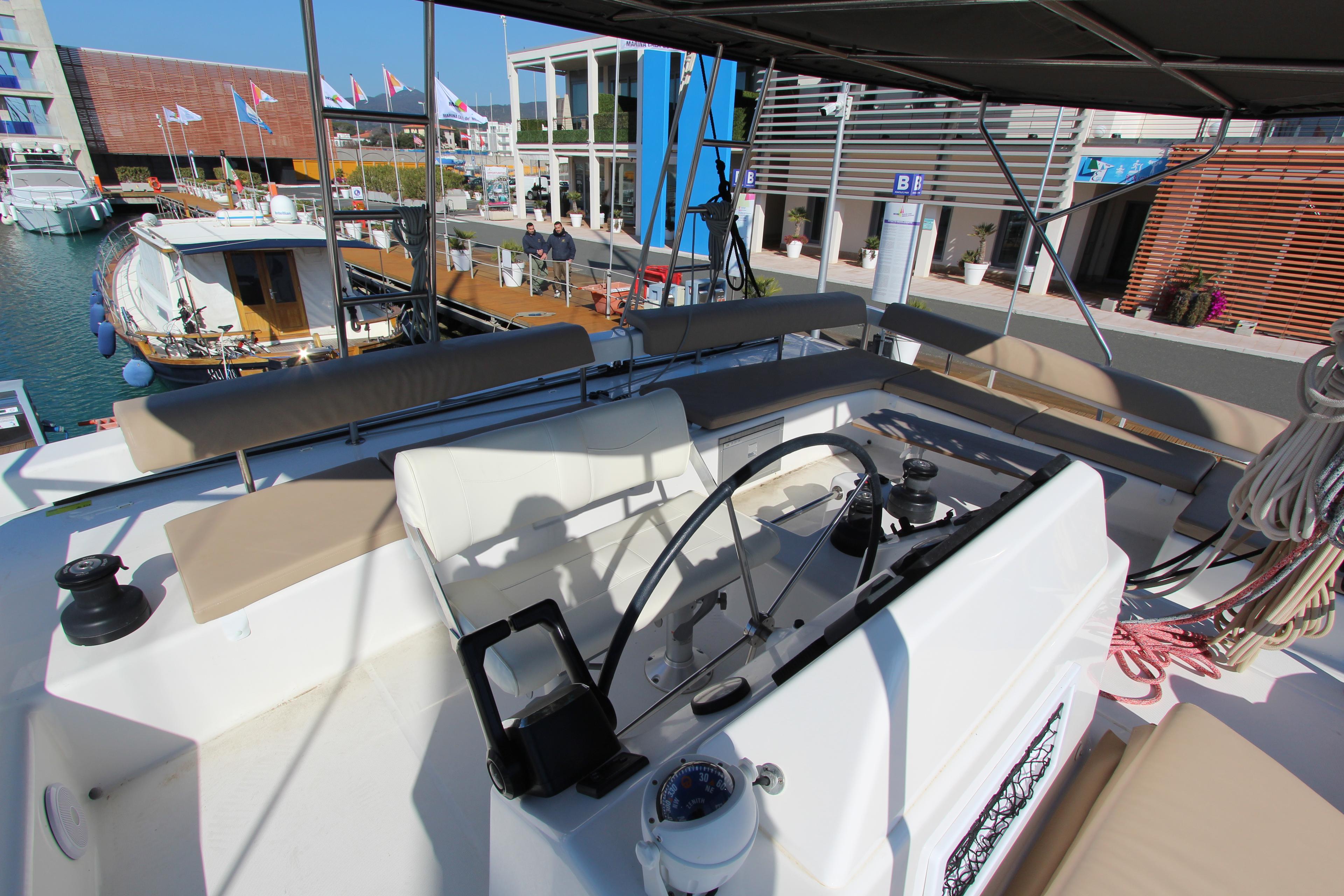 Dufour 48 Catamaran - 5 + 1 cab., picture 6