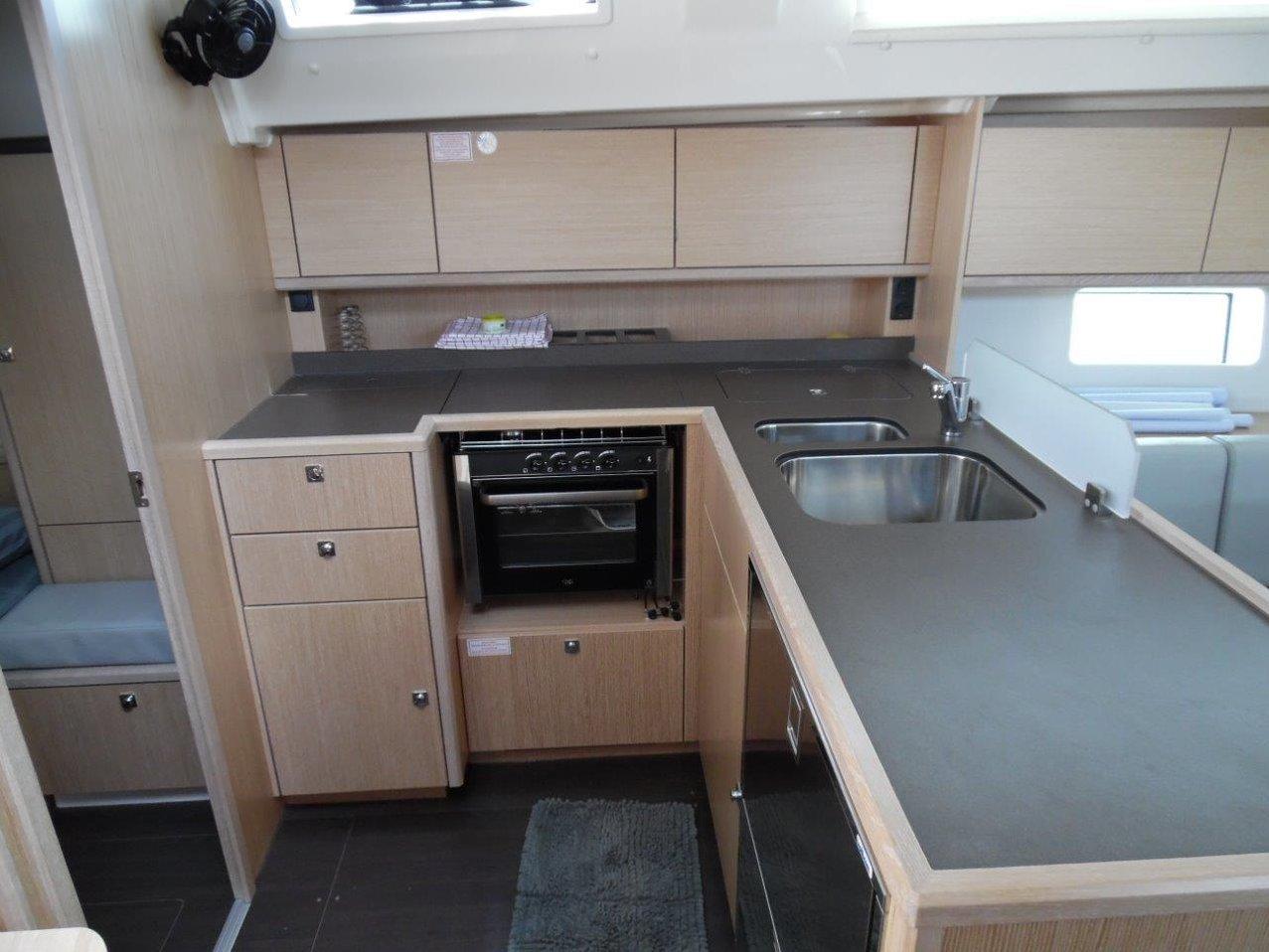 Bavaria C45 - 4 cab., picture 7