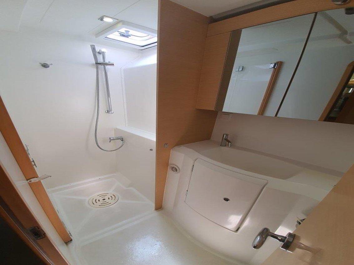 Lagoon 400 S2 - 4 + 2 cab., picture 16