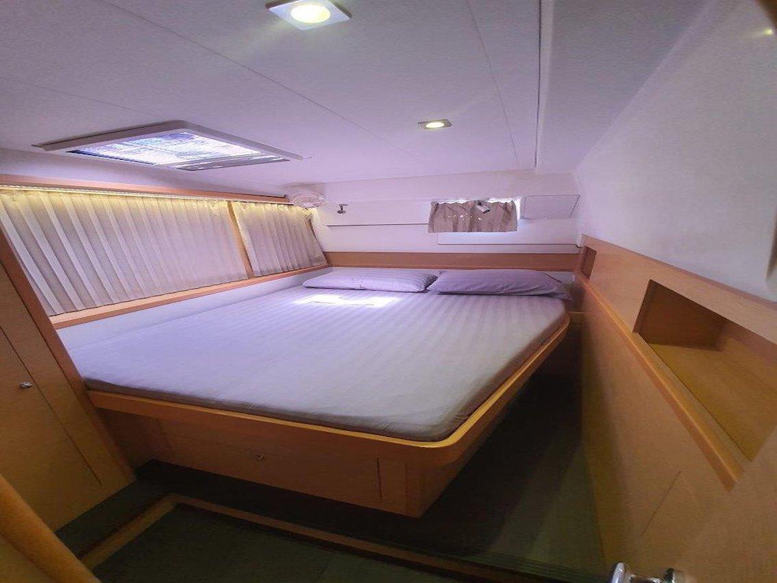 Lagoon 400 S2 - 4 + 2 cab., picture 11