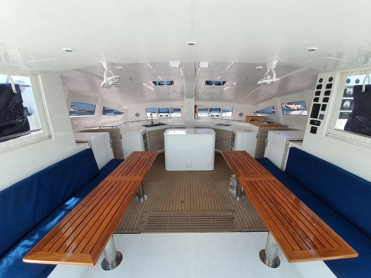 Island Spirit 410, picture 7