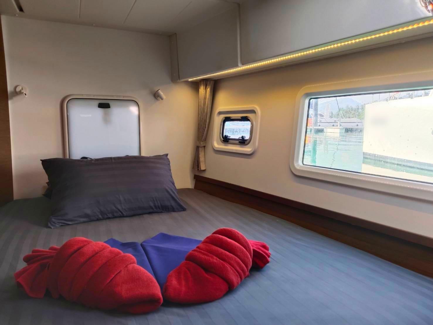 Lagoon 42 - 4 + 2 cab., picture 14