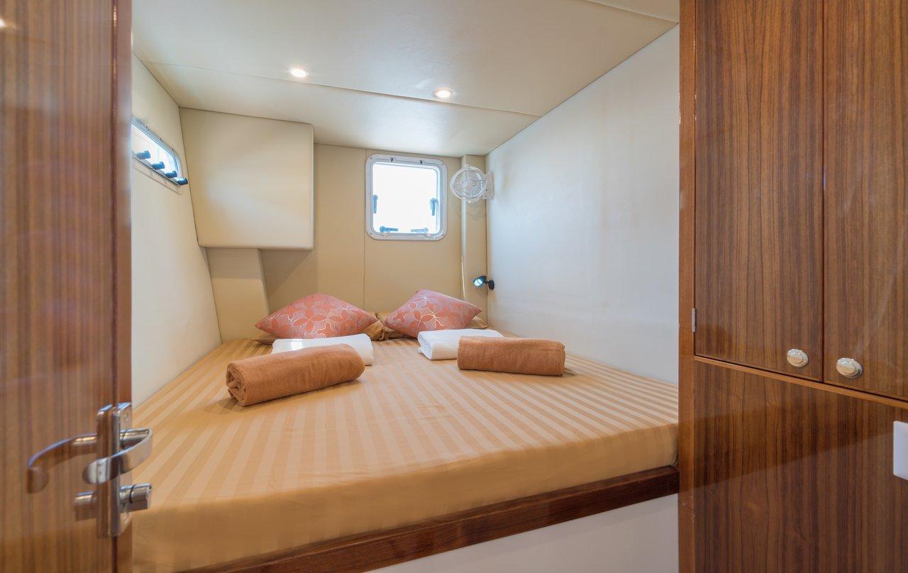 Island Spirit 410 - Vesna, picture 7