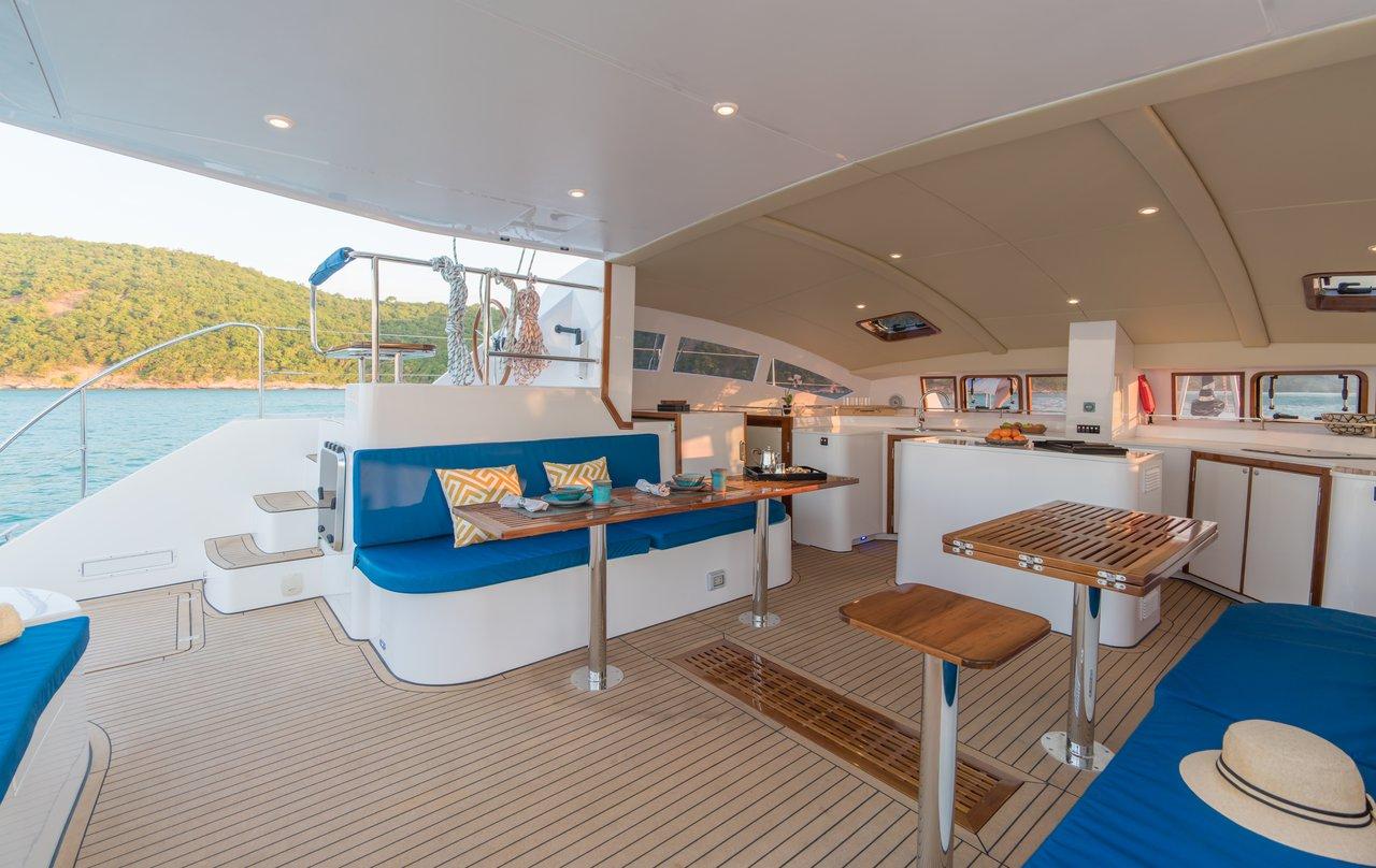 Island Spirit 410 - Vesna, picture 5