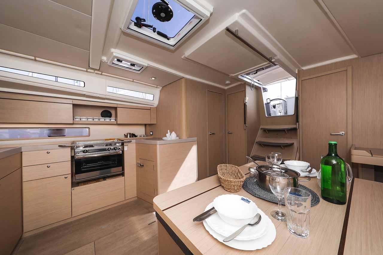 Oceanis 40.1 ELECTRIC, picture 13