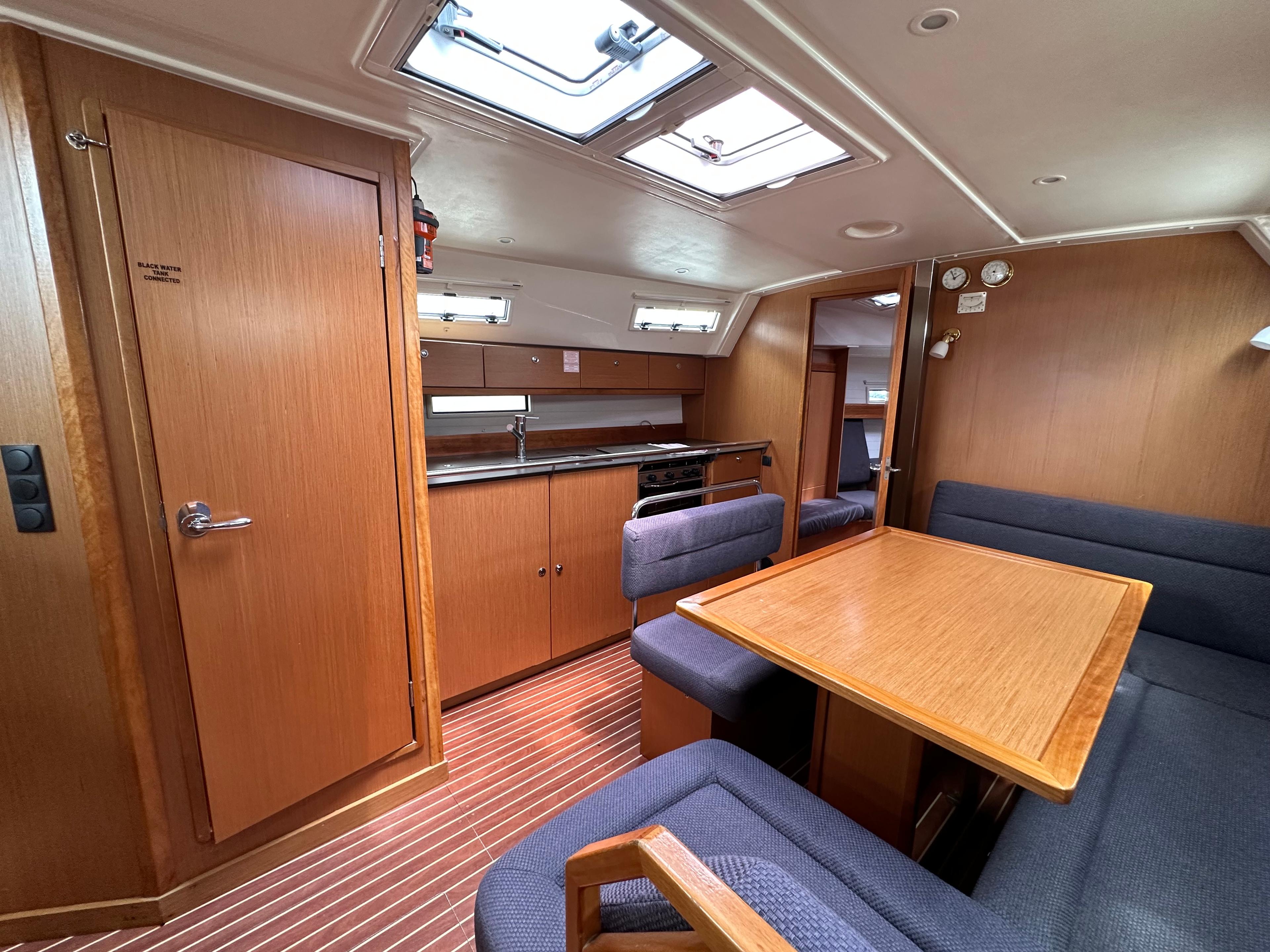 Bavaria Cruiser 40, picture 6