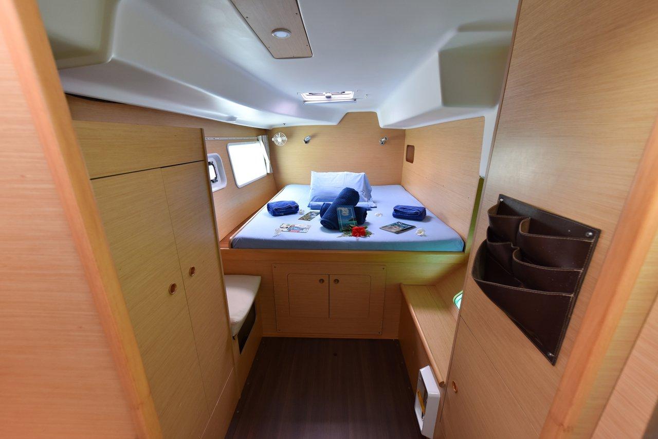 Lagoon 380 - 3 + 2 cab. - Magikal, picture 18