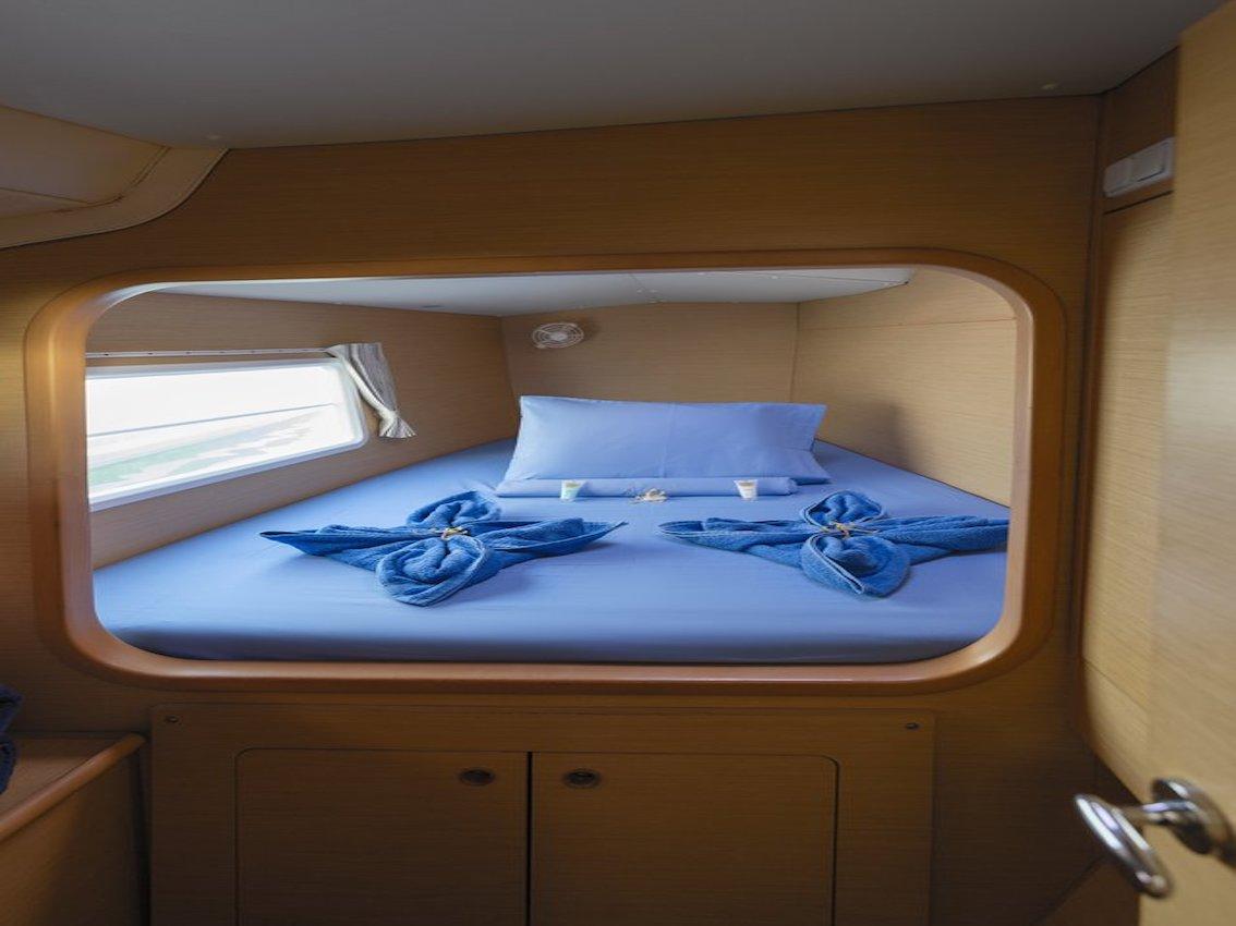 Lagoon 380 - 3 + 2 cab. - Magikal, picture 16