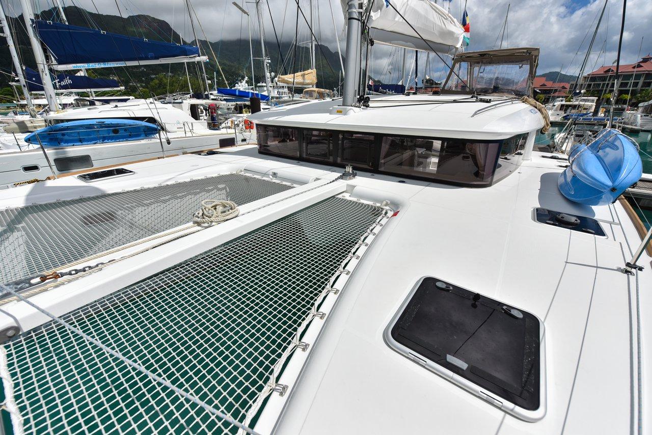 Lagoon 400 S2 - 4 + 2 cab. - Emilio, picture 7