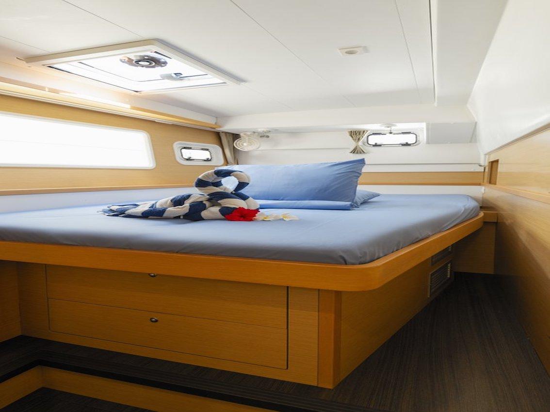 Lagoon 400 S2 - 4 + 2 cab. - Emilio, picture 22