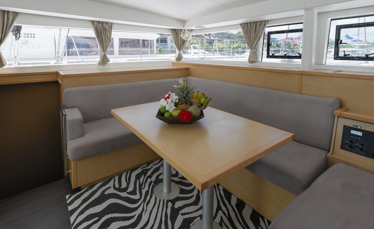 Lagoon 400 S2 - 4 + 2 cab. - Emilio, picture 16