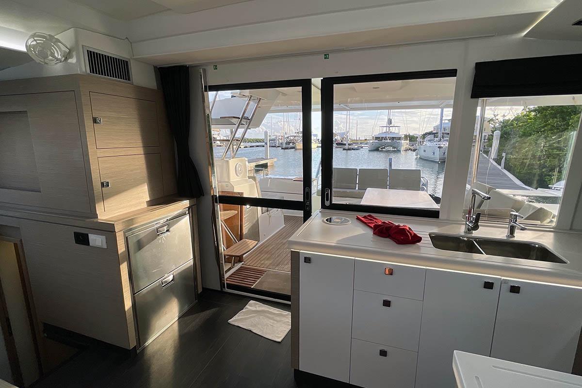Fountaine Pajot Astrea 42 - 4 + 2 cab., picture 19