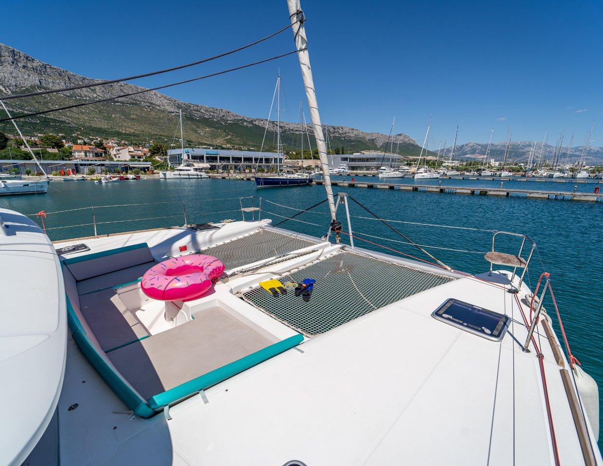 Lagoon 450 F - 4 + 2 cab., picture 10