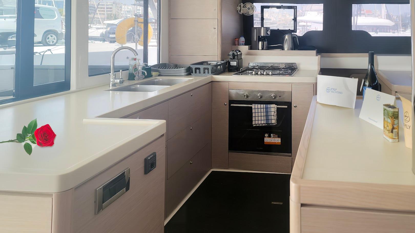 Dufour 48 Catamaran - 5 + 1 cab., picture 13