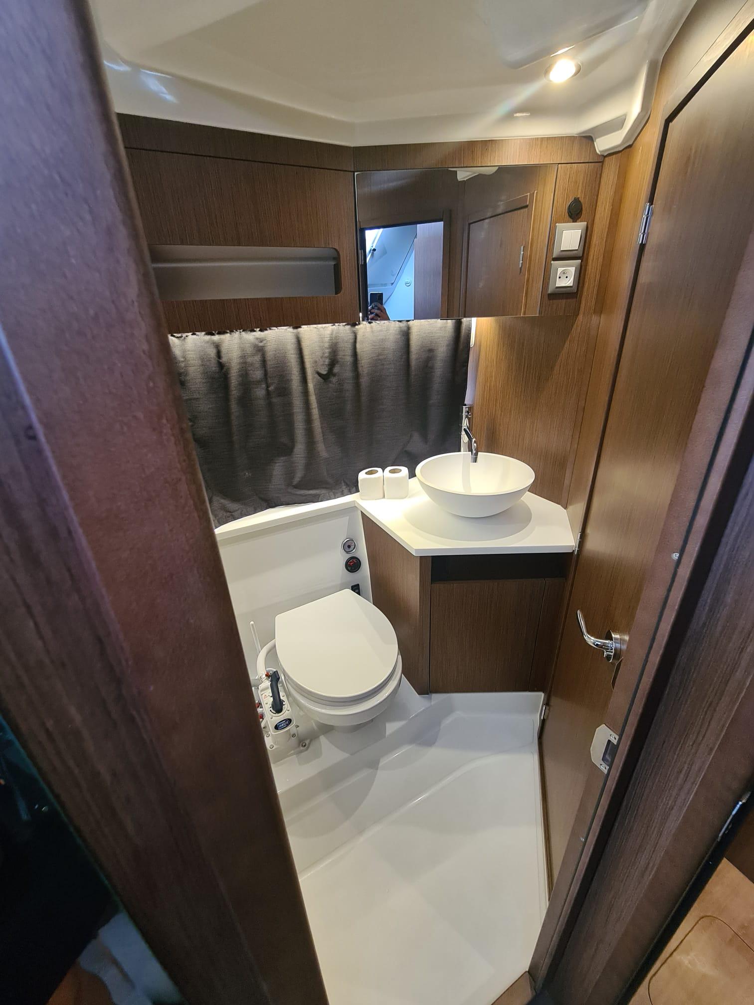 Antares 11 Fly OB, picture 10