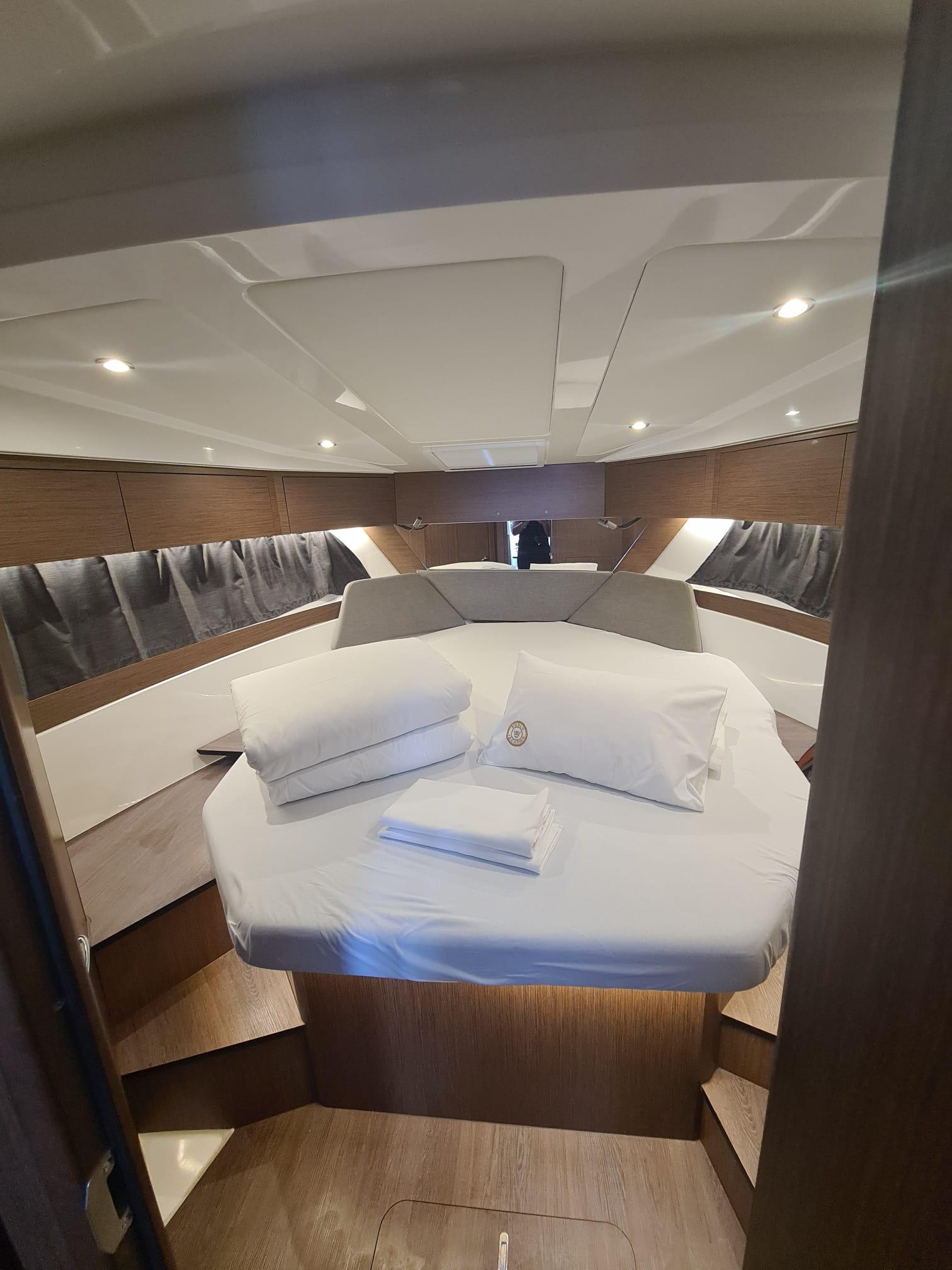 Antares 11 Fly OB, picture 9