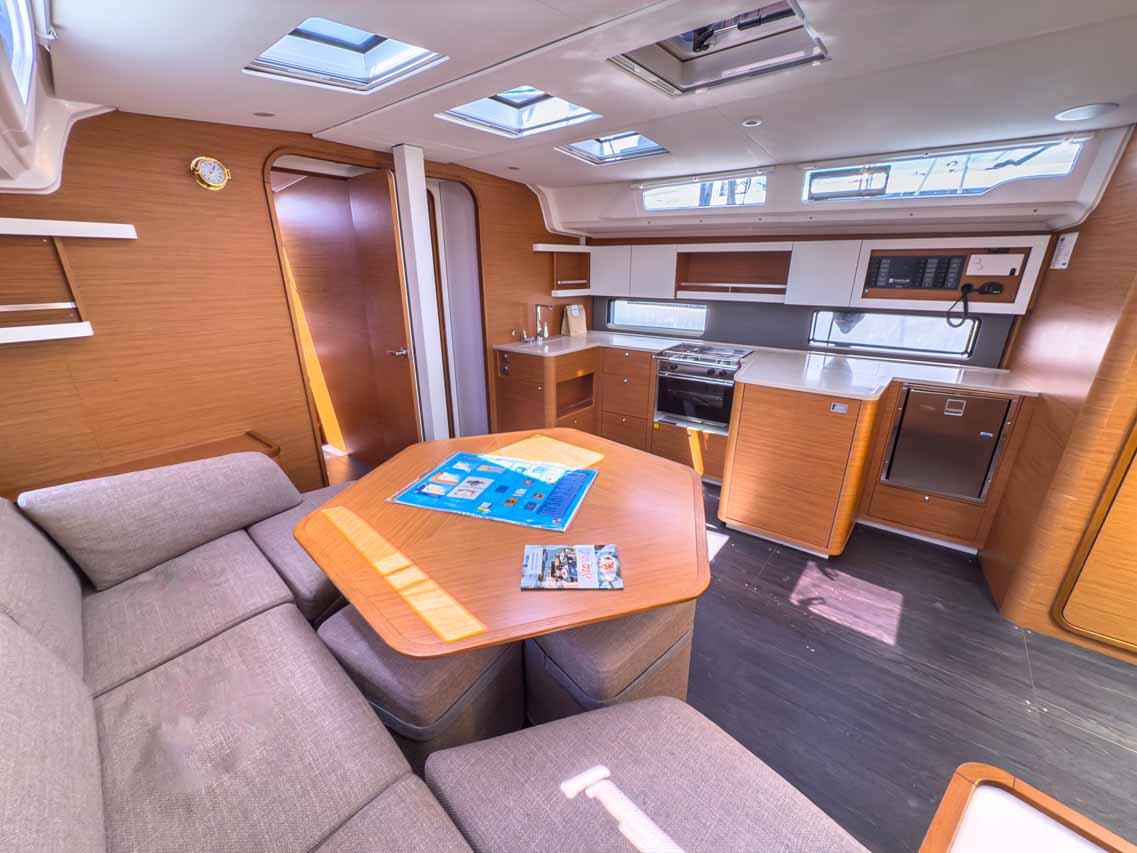 Dufour 44 - 4 cab, picture 10
