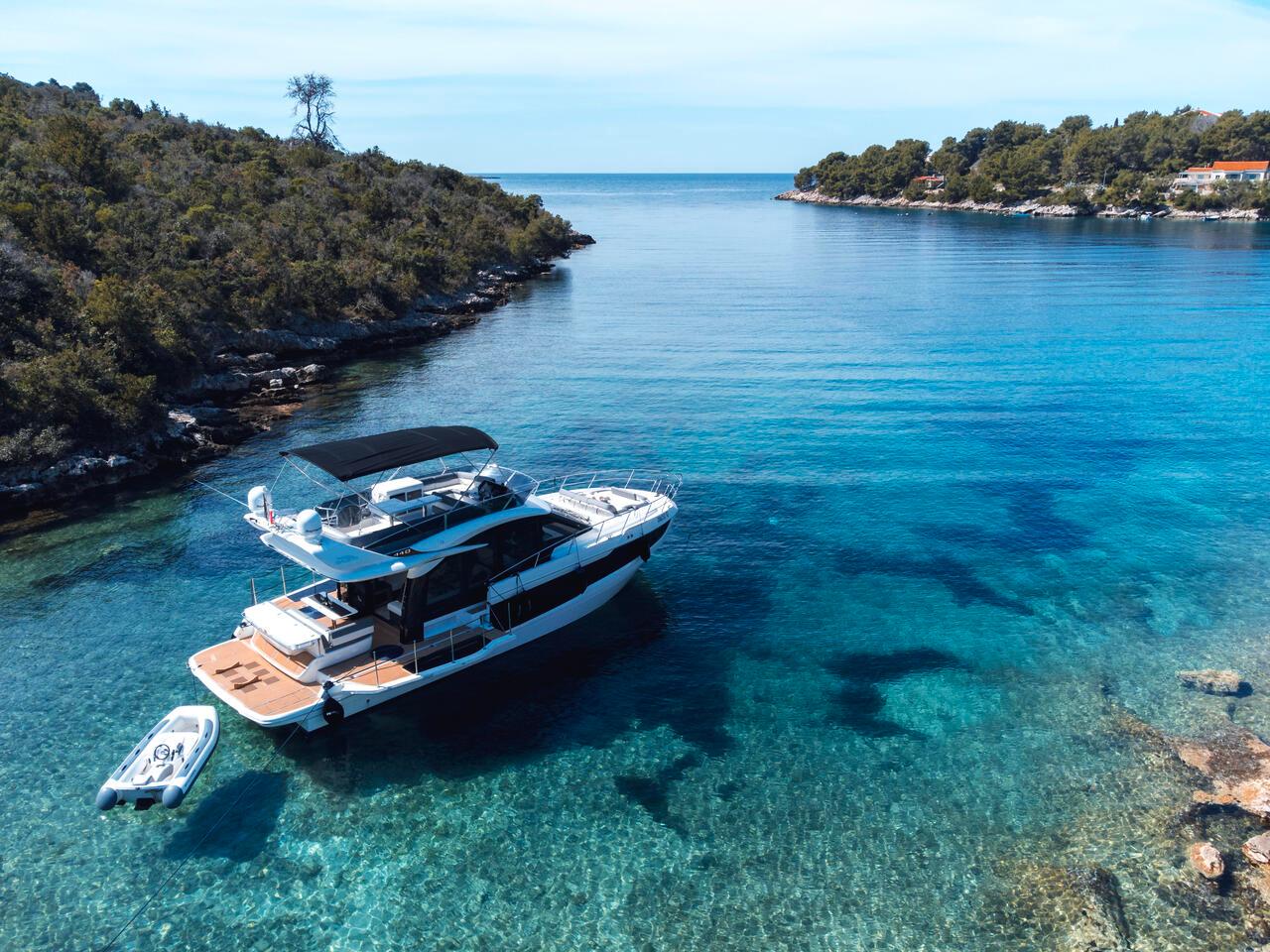 Galeon 440 Fly (Diesel), picture 5