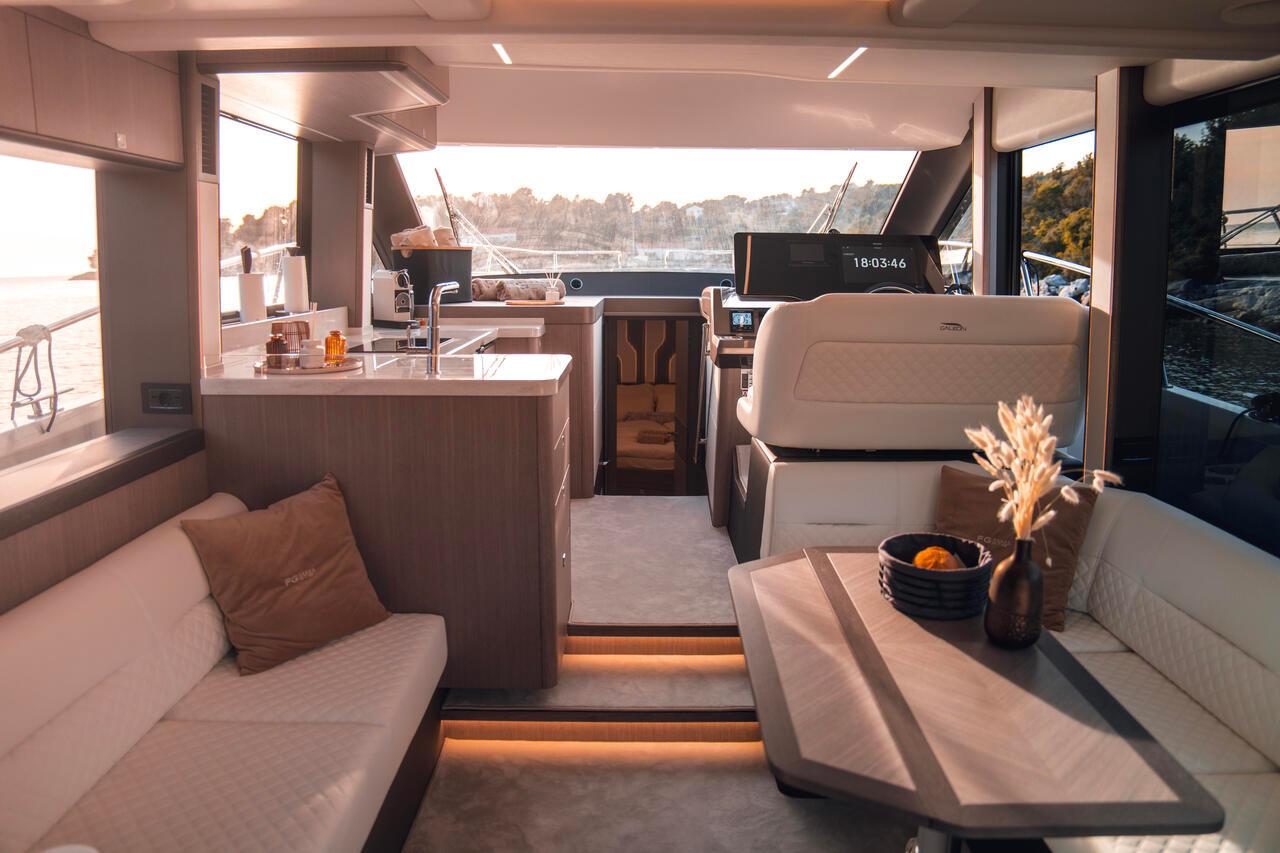 Galeon 440 Fly (Diesel), picture 18