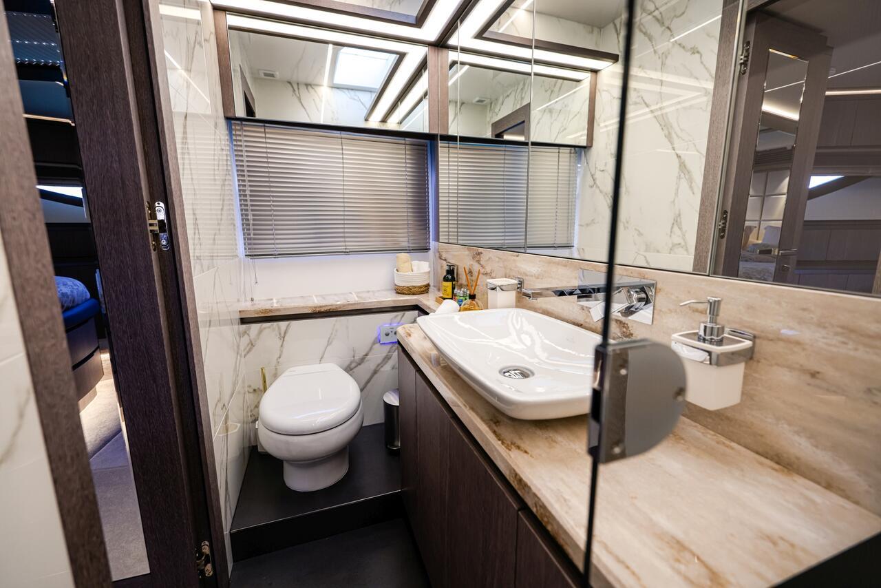 Galeon 640 Fly, picture 29