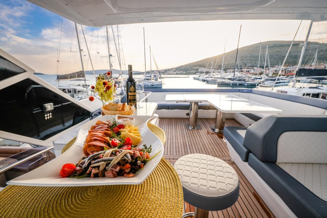 Galeon 640 Fly, picture 11