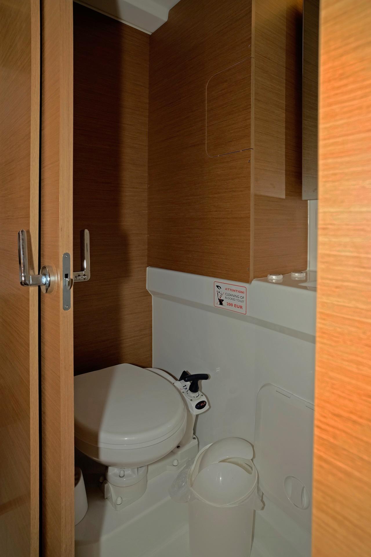 Excess 11 - 4 + 1 + 1 cab., picture 14