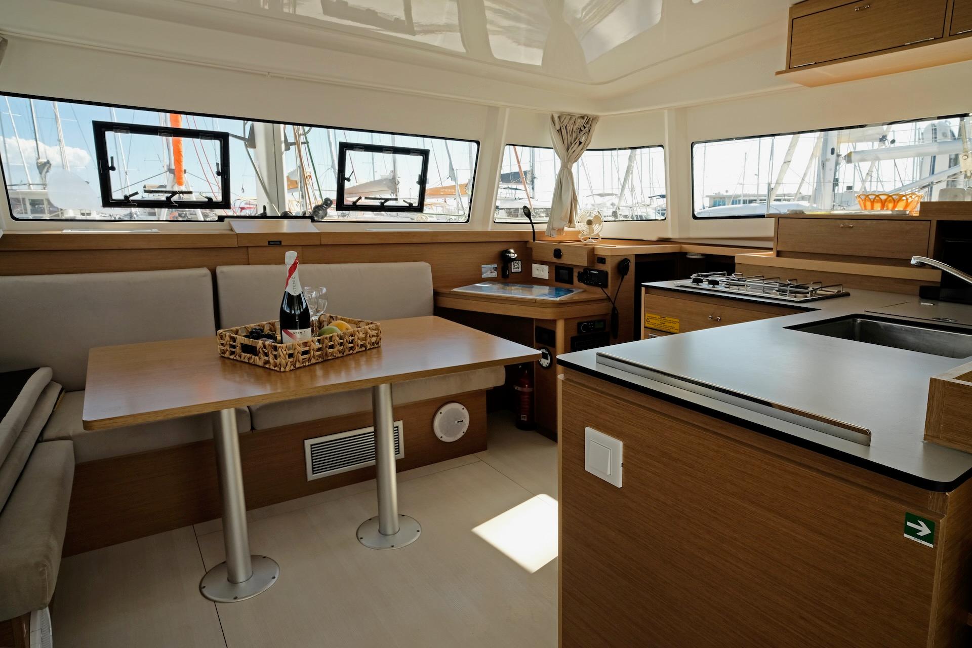 Excess 11 - 4 + 1 + 1 cab., picture 11