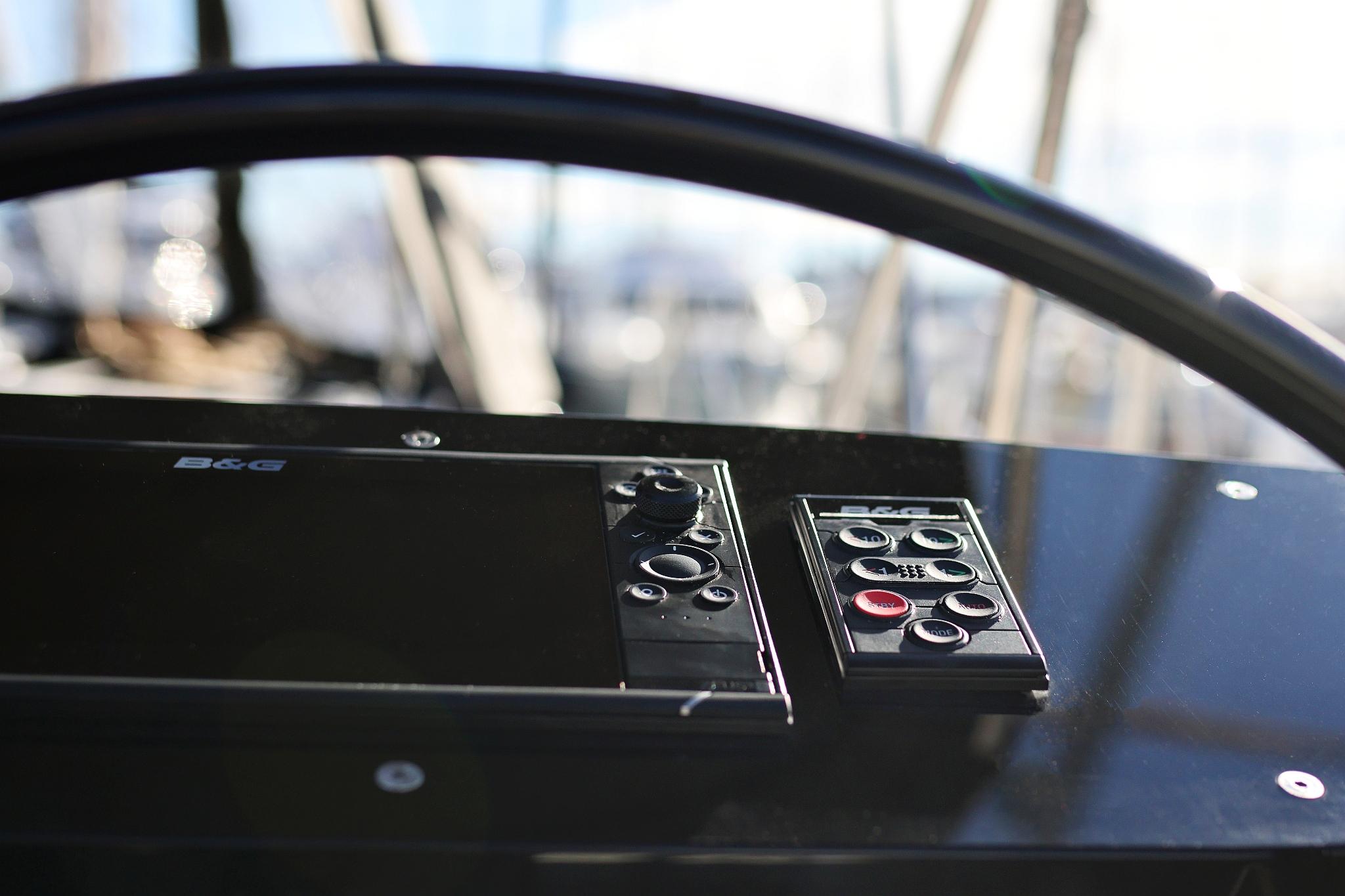 Dufour 41 - 4 cab., picture 44