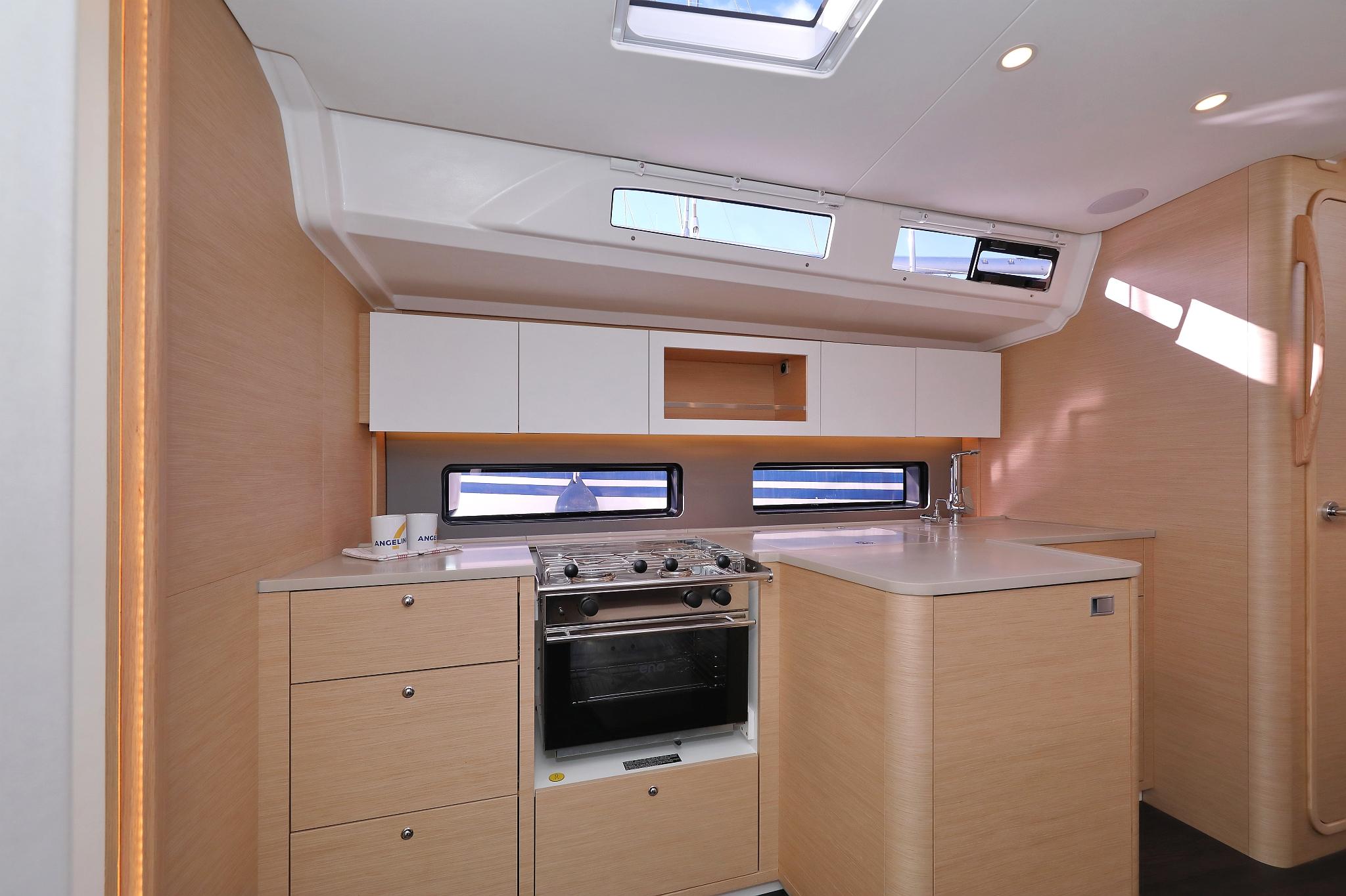 Dufour 41 - 4 cab., picture 18