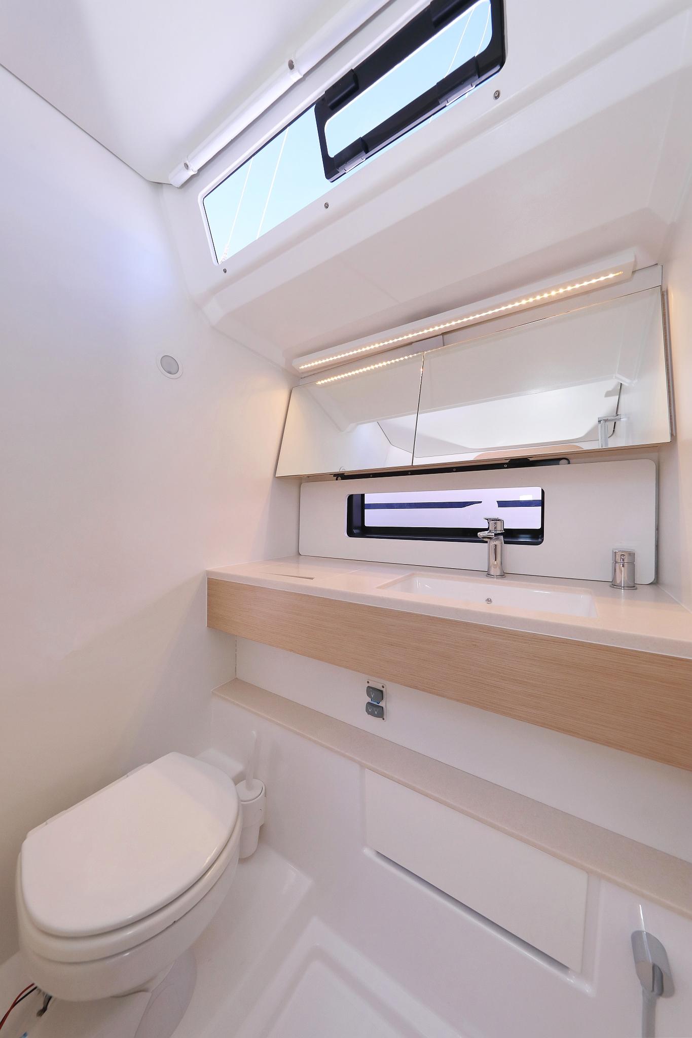 Dufour 41 - 4 cab., picture 39